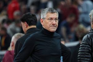 海纳:英超垫底队比德甲榜首挣得还多 废除50+1才能提升德甲竞争力 比赛现场图